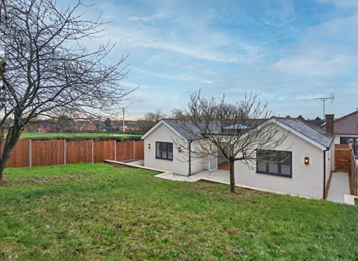 2 Bedroom Detached Bungalow For Sale In Ampthill Road, Maulden, Bedford, MK45