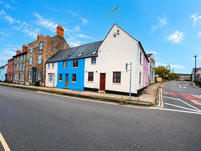 1 Bedroom End Of Terrace House To Rent In Marlborough Street, Faringdon, Oxfordshire, SN7