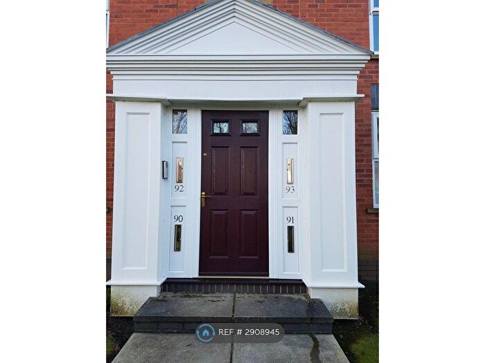 2 Bedroom Flat To Rent In Off Hull Road, York, YO10