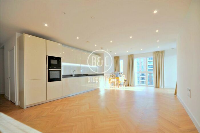 3 Bedroom Apartment To Rent In Pegler Square, Kidbrooke Village, London, SE3