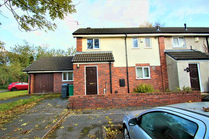 3 Bedroom Semi-Detached House To Rent In Redshaw Close, Manchester, M14