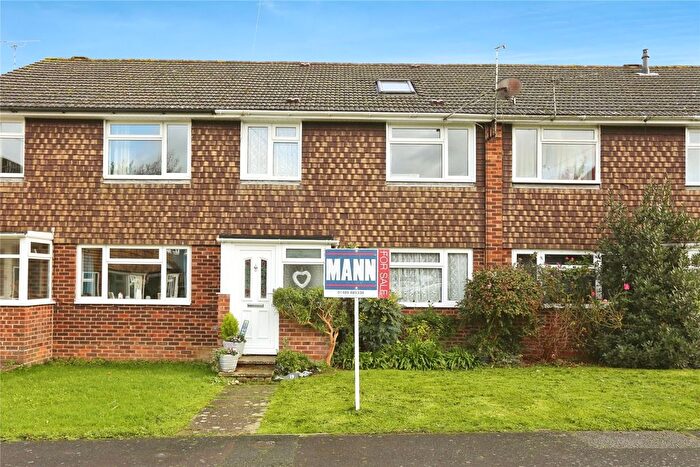 4 Bedroom Terraced House For Sale In Embsay Road, Swanwick, Southampton, Hampshire, SO31