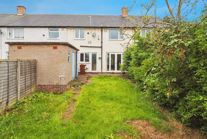 3 Bedroom Terraced House For Sale In Wrenthorpe Vale, Clifton, Nottingham, NG11