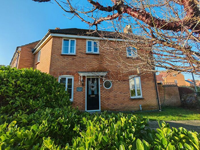 3 Bedroom Terraced House For Sale In Cygnet Way, Staverton, BA14