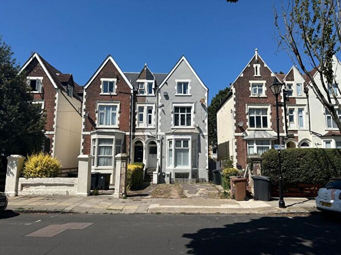 1 Bedroom Apartment For Sale In Outram Road, Southsea, Hampshire, PO5