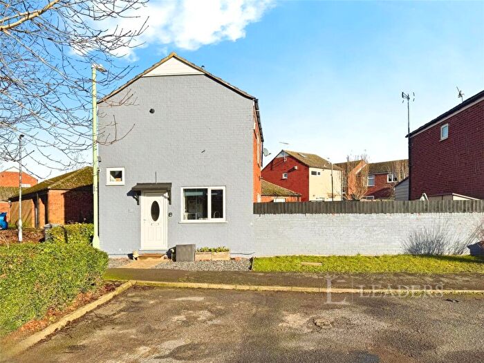 2 Bedroom Detached House For Sale In Hethersett Close, Newmarket, Suffolk, CB8