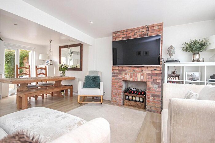 3 Bedroom Terraced House To Rent In Willis Road, Kingswood, Bristol, BS15