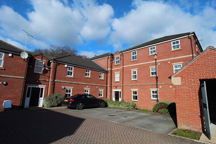 2 Bedroom Flat To Rent In Caraway Court, Meanwood, Leeds, LS6