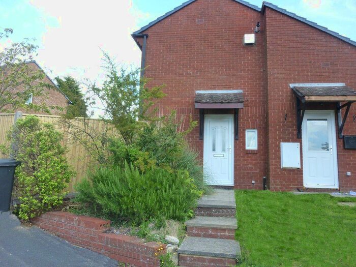 1 Bedroom End Of Terrace House To Rent In Cambrian Close, Bursledon, SO31