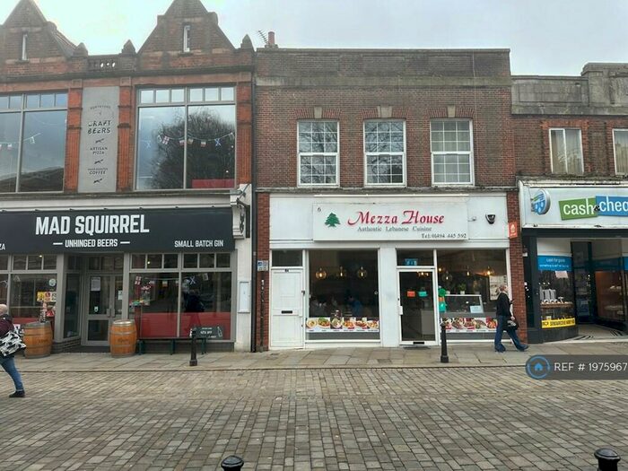4 Bedroom Flat To Rent In Church Street, High Wycombe, HP11