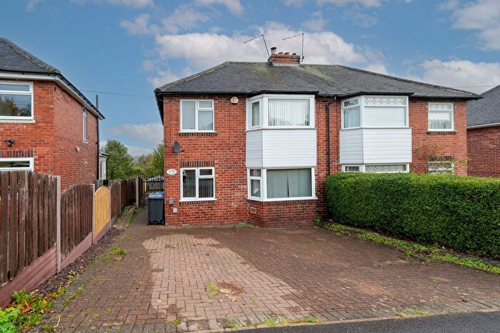 3 Bedroom Semi-Detached House For Sale In Alport Road, Frecheville, S12