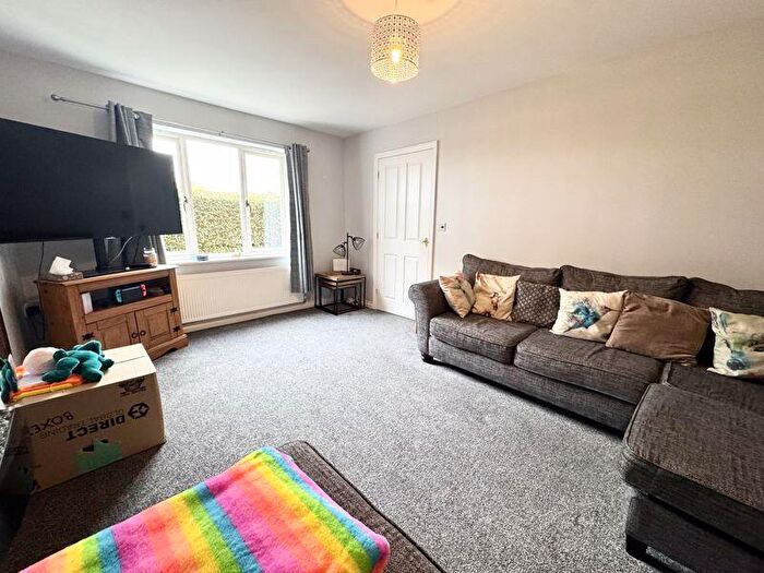 3 Bedroom Terraced House To Rent In Osprey Drive, Grimsby, DN37