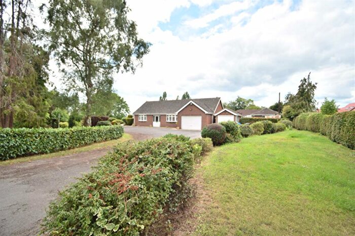 3 Bedroom Detached Bungalow For Sale In Gloucester Road, Corse, Gloucester, GL19