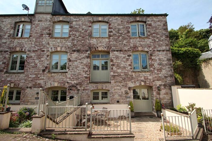3 Bedroom Town House For Sale In Draycott Road, Shepton Mallet, BA4