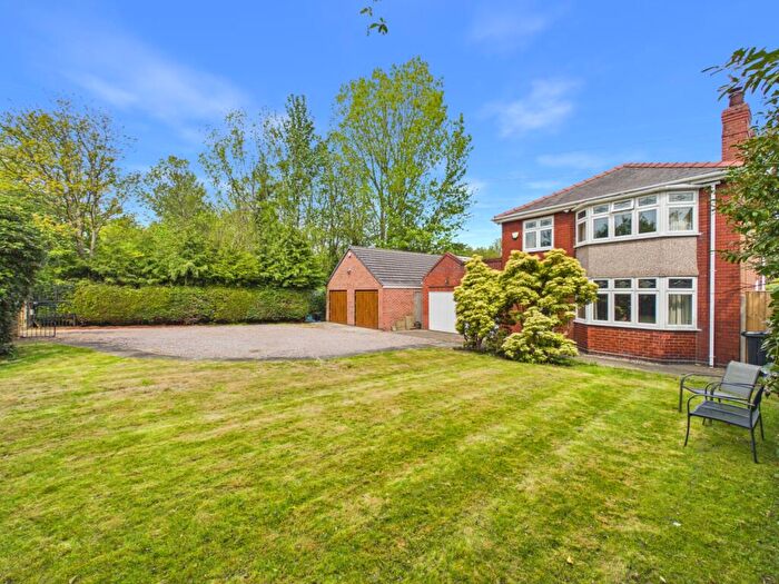 3 Bedroom Detached House For Sale In Station Road, Chester, Ince, CH2
