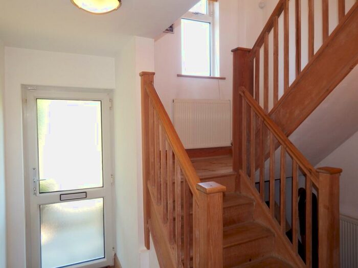 3 Bedroom End Of Terrace House For Sale In Julia Gate, Stevenage, Hertfordshire, SG2