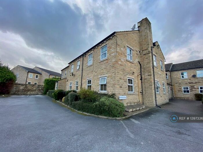 2 Bedroom Flat To Rent In Richmond Court, Rodley, Leeds, LS13