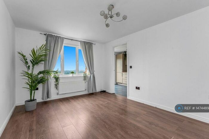 3 Bedroom Semi-Detached House To Rent In Cushat Gardens, Mayfield, Dalkeith, EH22