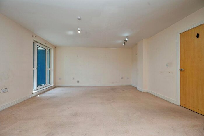 2 Bedroom Apartment For Sale In Navigation Way, Hockley, Birmingham, B18 - Photo 6