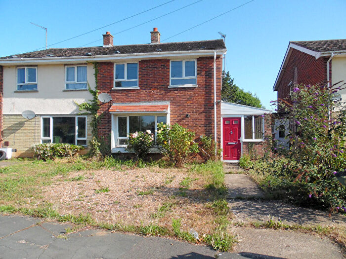 3 Bedroom Semi-Detached House For Sale In St. Leonards Road, Leverington, PE13