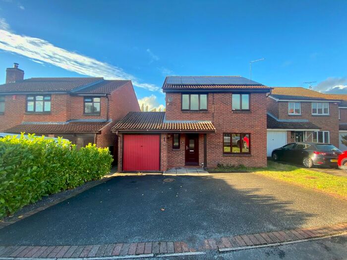 4 Bedroom Detached House To Rent In Berry Avenue, Breedon On The Hill, DE73