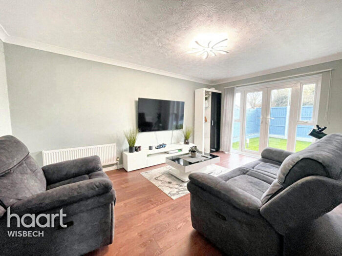 2 Bedroom Detached Bungalow For Sale In Windmill Gardens, Wisbech, PE14