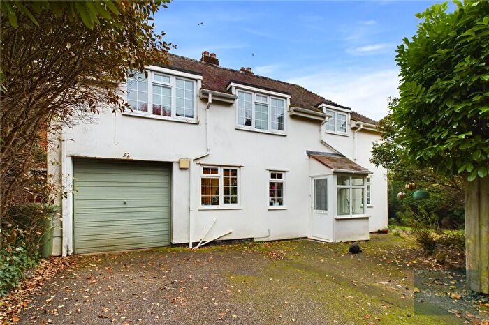 3 Bedroom House To Rent In Matford Avenue, Exeter, EX2