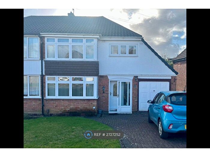 3 Bedroom Semi Detached House To Rent In Tynedale Crescent, Wolverhampton, WV4