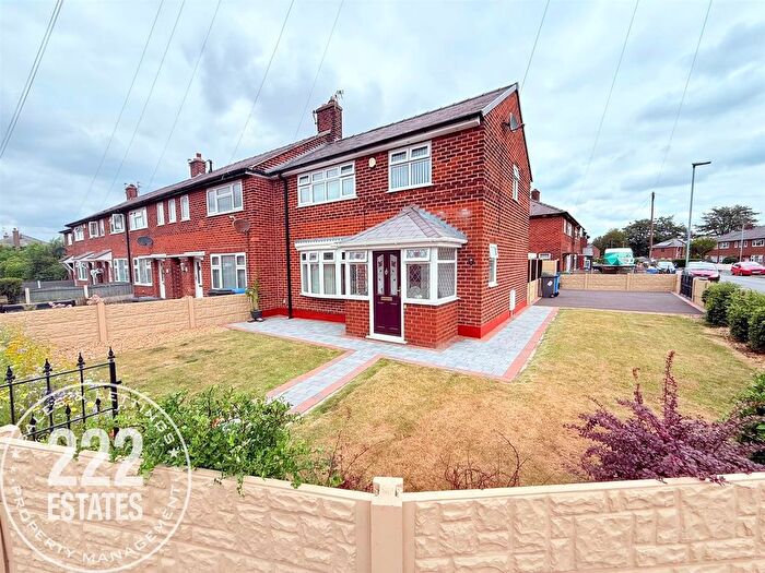 3 Bedroom End Of Terrace House For Sale In Buttermere Avenue, Warrington, WA2