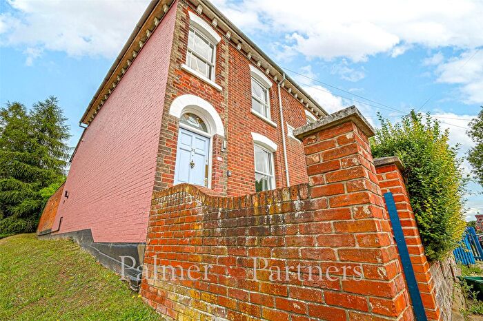 2 Bedroom End Of Terrace House To Rent In Belle Vue Road, Colchester, Essex, CO1