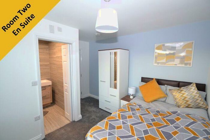 House Of Multiple Occupation To Rent In Rufford Walk, Corby, NN18