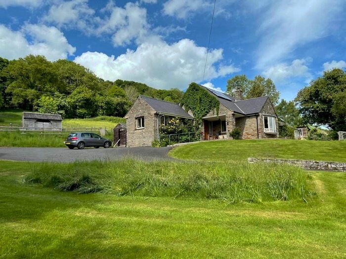 4 Bedroom Bungalow For Sale In Llowes, Hereford, HR3