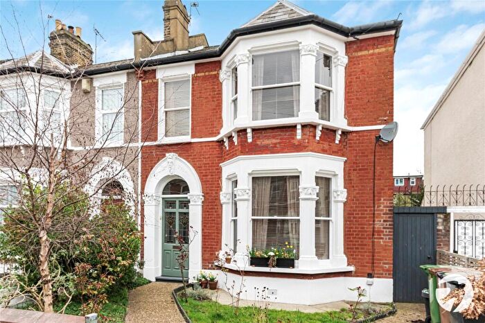 1 Bedroom Semi Detached House To Rent In Ardgowan Road, Catford, London, SE6