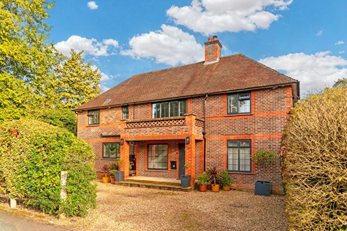 4 Bedroom Detached House For Sale In Firwood Drive Camberley, Surrey, GU15