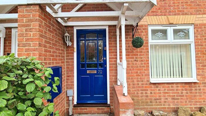 2 Bedroom Property To Rent In Stanley Way, Northants, NN11