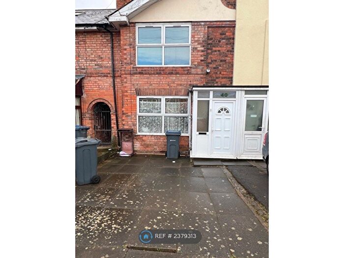 3 Bedroom Terraced House To Rent In Jephcott Road, Birmingham, B8