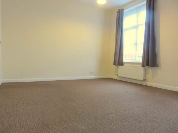 Studio To Rent In Alexandra Road, Moorends, DN8