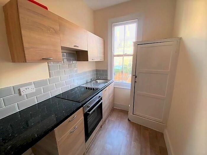 Property To Rent In Gassiot Road, London, SW17
