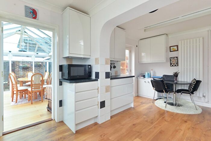 5 Bedroom Detached House For Sale In Harkness Drive, Canterbury, CT2