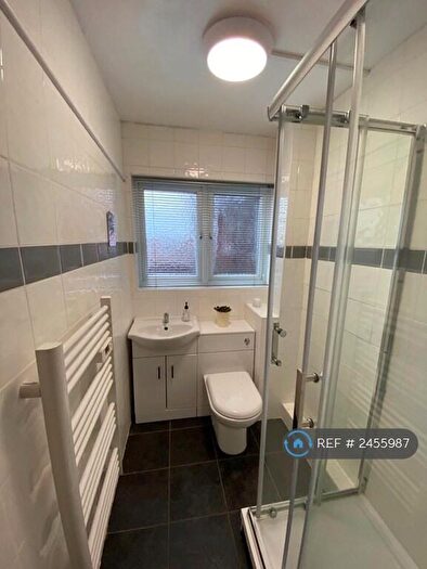1 Bedroom Flat To Rent In Warwick House, Kenilworth, CV8