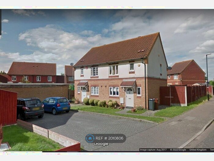 3 Bedroom Semi-Detached House To Rent In Westmacott Drive, Feltham, TW14