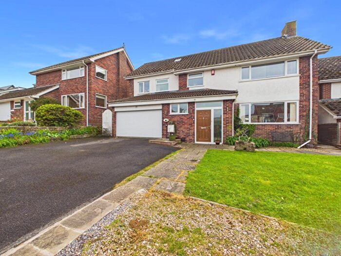 5 Bedroom Detached House For Sale In Bleadon Hill, Weston-Super-Mare, BS24