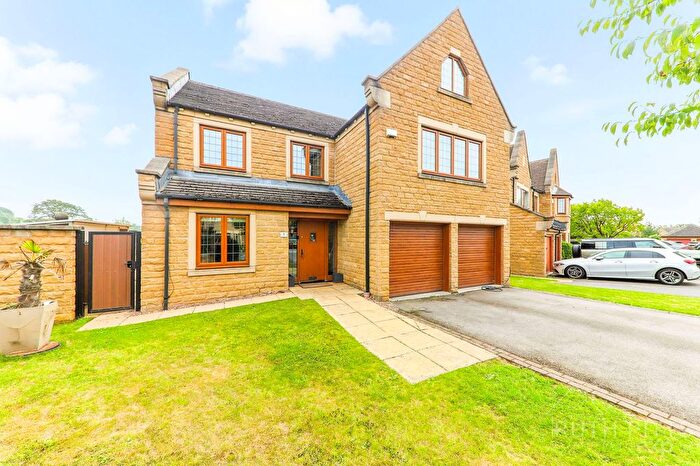 6 Bedroom Detached House For Sale In Westwinds, Ackworth, WF7