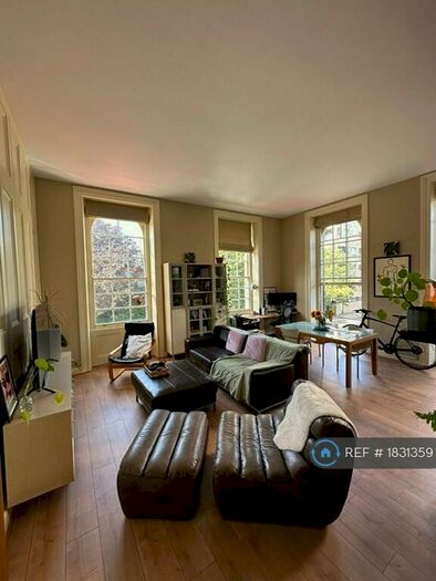 2 Bedroom Flat To Rent In North Road, London, N7