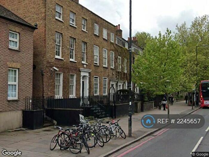 2 Bedroom Maisonette To Rent In Jamaica Road, London, SE16