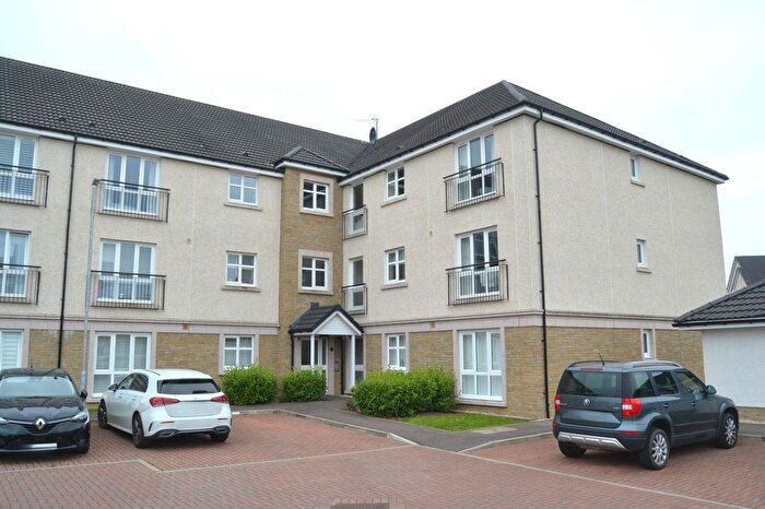 1 Bedroom Flat For Sale In Ferniesyde Court, Falkirk, FK2
