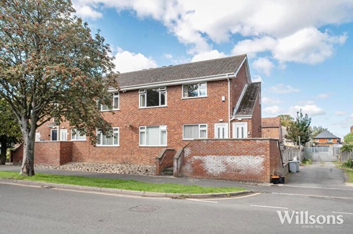 2 Bedroom Flat For Sale In Park Avenue, Skegness, PE25