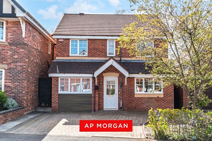 4 Bedroom Detached House For Sale In Cedar Drive, Northfield, Birmingham, West Midlands, B31