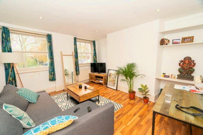1 Bedroom Flat To Rent In Newington Green, Islington, London, N16