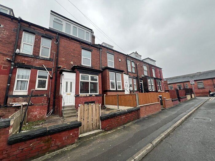 2 Bedroom Terraced House To Rent In Cowper Avenue, Leeds, West Yorkshire, LS9